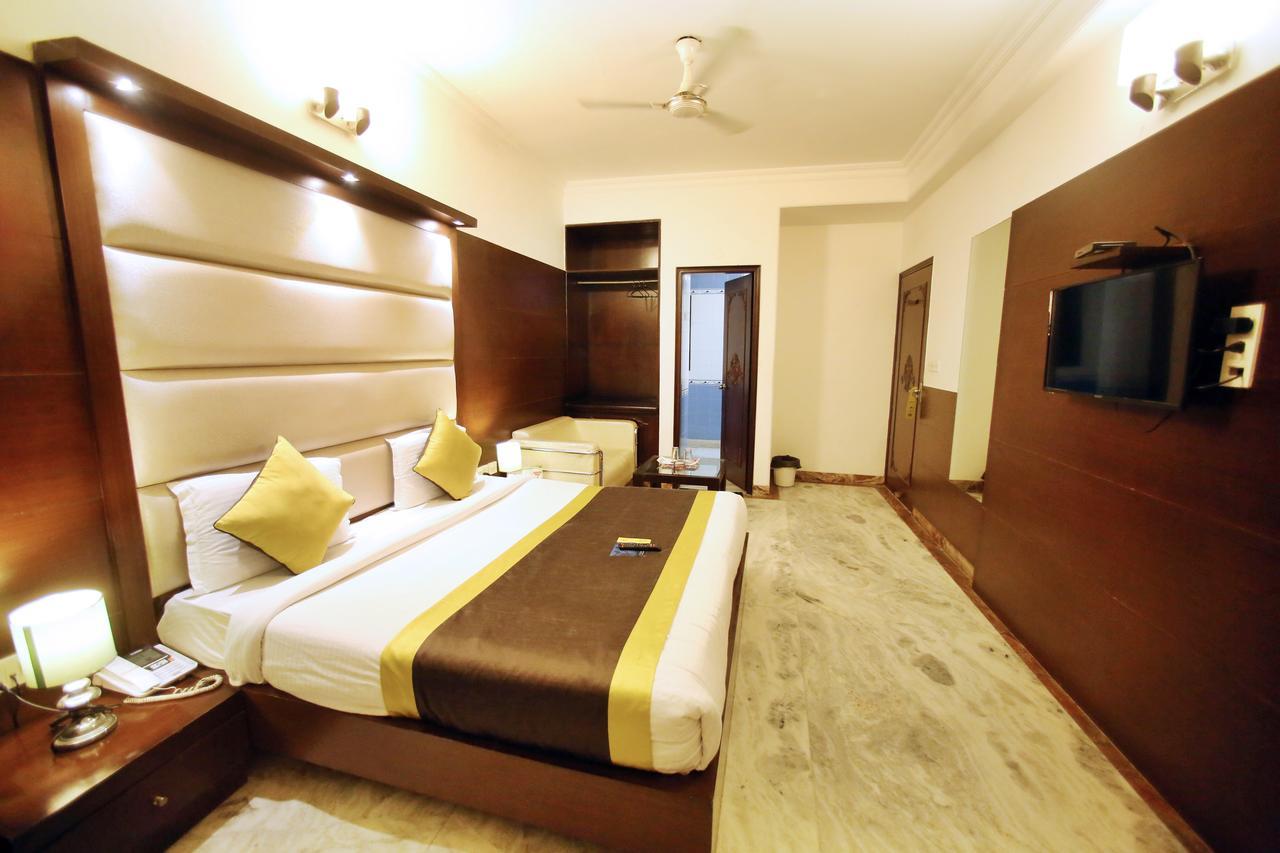 Hotel Aero Star Near Delhi Airport Yeni Delhi Dış mekan fotoğraf