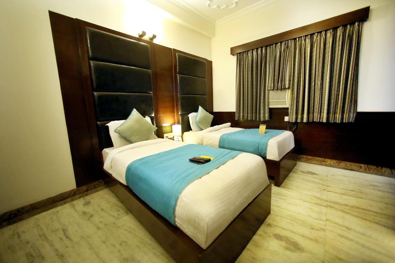 Hotel Aero Star Near Delhi Airport Yeni Delhi Dış mekan fotoğraf